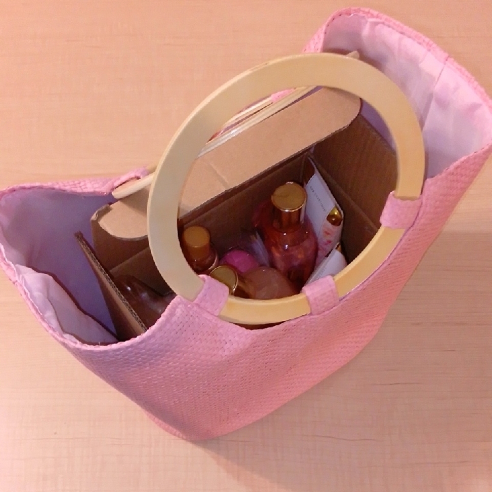 Pink Tote Bag Purse Rose Spa Set Hand Cream Shower Bath